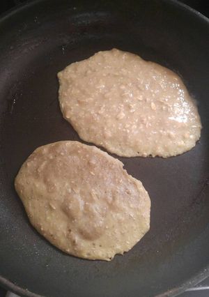 Una foto de Tortitas de plátano veganas