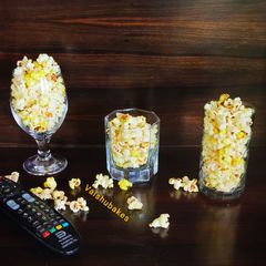 A picture of Crunchy Salted Popcorn.