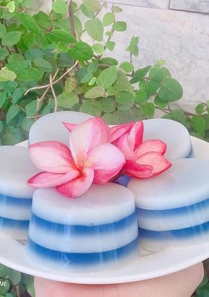 Hình của món Rau câu hoa đậu biếc.