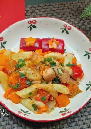 Hình của món Thịt xào ớt chuông dưa leo.