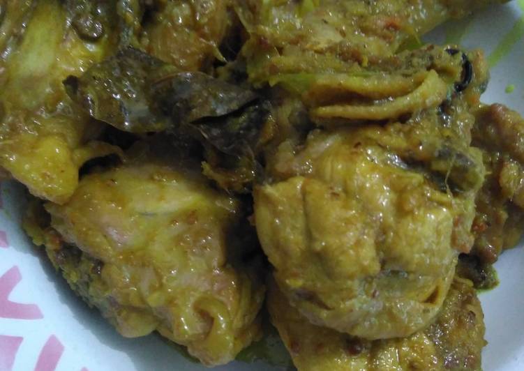 Langkah Mudah untuk Membuat Ayam Ungkep Kuning, Bisa Manjain Lidah