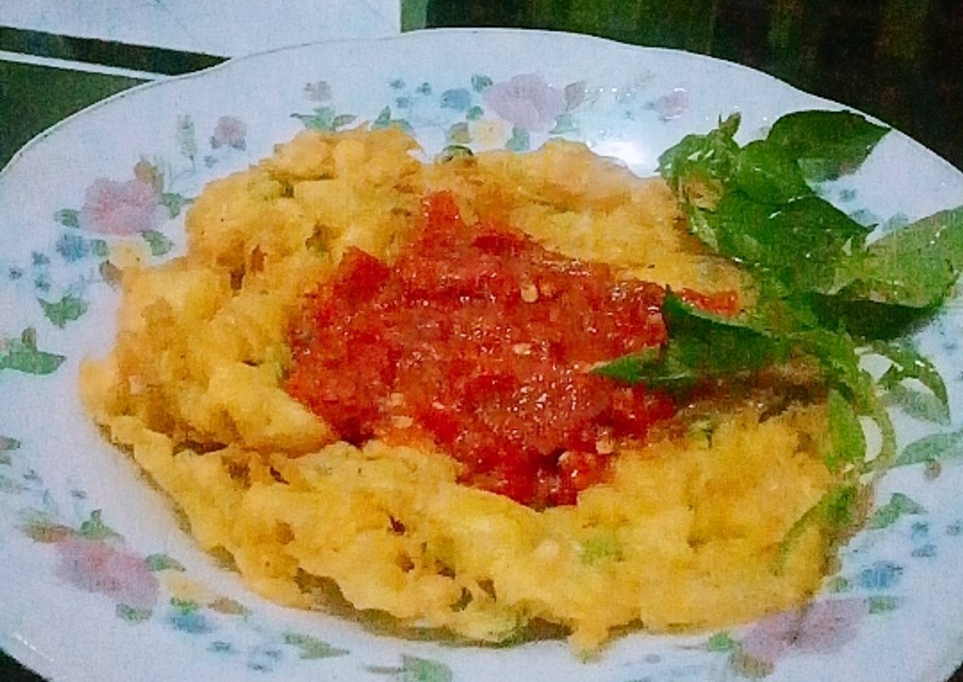 Telur Geprek..sambal super pedas..😂😂😂
