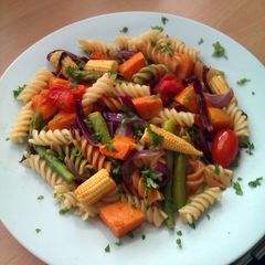 A picture of Vickys Roasted Vegetable Pasta, GF DF EF SF NF.