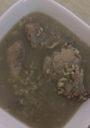 صورة لوصفة شوربة فريكة بالدجاج