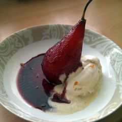 A picture of Vickys Ruby Poached Pears in Syrup, GF DF EF SF NF.