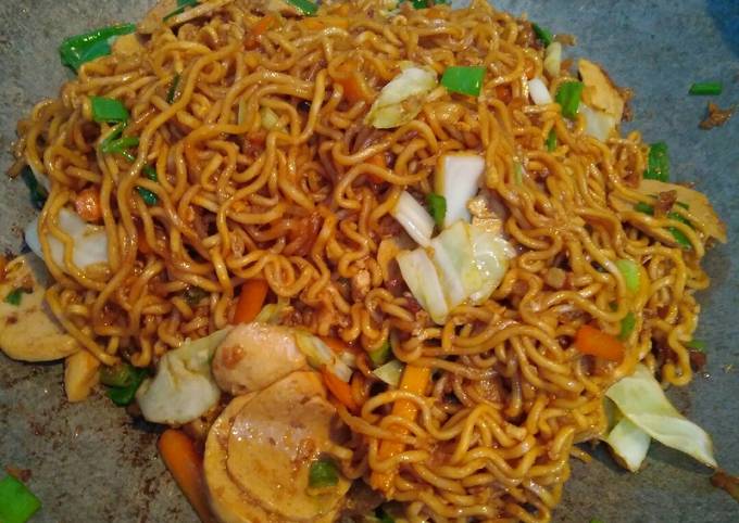 Resep Resep Mie Goreng untuk Besek dengan Sayuran, Enak Banget