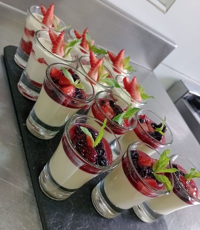 Una foto de MOUSSE DE CHOCOLATE BLANCO🩷