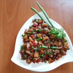 A picture of Fresh green beans, peas and potatoes 🥔 sukhi sabzi.