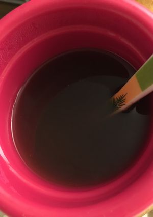 Una foto de Te de Limoncillo, Cúrcuma, Flor de Jamaica y Romero