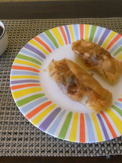 Una foto de Rollitos de pollo y soja