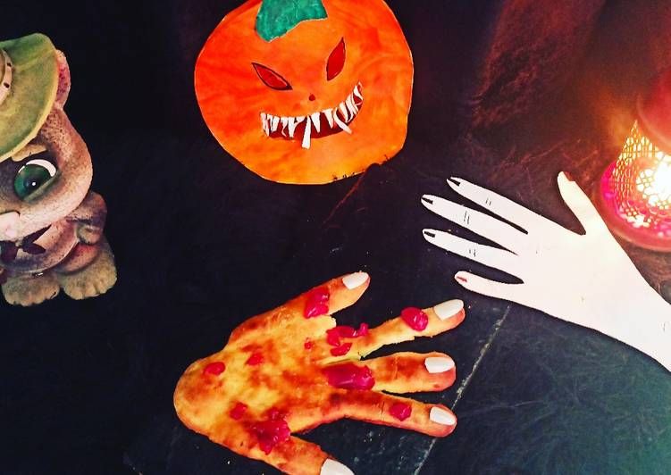 Easiest Way to Make Yummy Spooky✋ Hands 🐱😂😂Bread 🍞