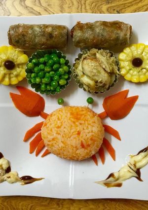 Hình của món Cơm rau củ + nem cua cho bé.