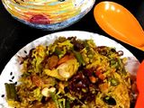ট্রাডিশনাল মিক্সড সব্জী চিকেন পোলাও (mixed sabji chicken pulao recipe in Bengali)