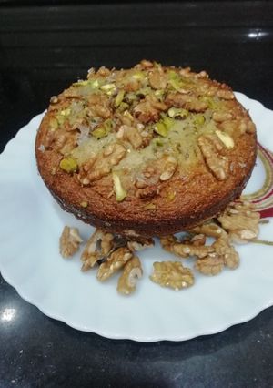 A picture of Walnut & Banana Cake.