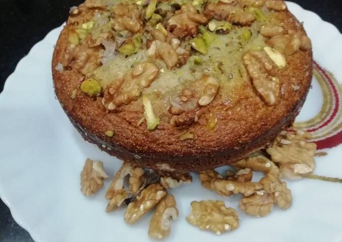 Simple Way to Prepare Perfect Walnut &amp; Banana Cake