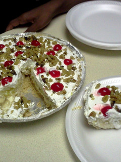 A picture of Banana split cake/pie.