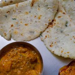 A picture of Rice flour paratha.
