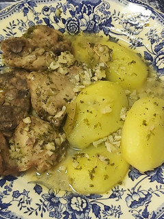 Una foto de Pollo guisado en microondas con Lékué