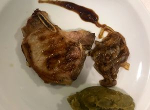 Una foto de Costillitas de cerdo caramelizadas
