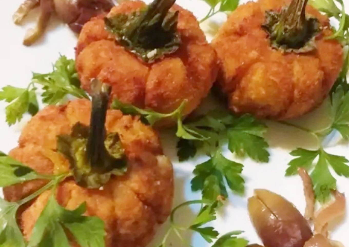 Croquetas de patata rellenas de semillas de calabaza