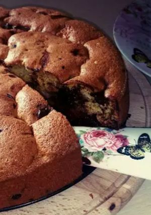 Csokis, meggyes piskóta recept fotója