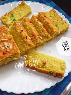 टुटीफ्रुटी रवा केक (tutti fruity rava cake recipe in marathi) रेसिपी चे मुख्य फोटो