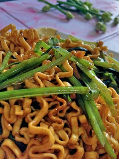 Foto resep Mie Kangkung Belacan