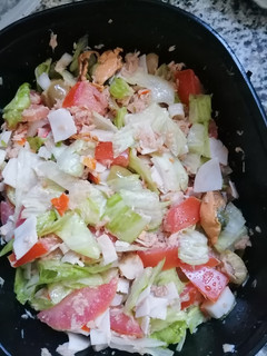 Una foto de Ensalada bruzty