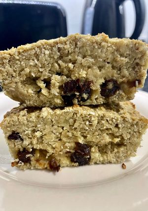 Una foto de Budín de banana y coco apto para bebés +6M