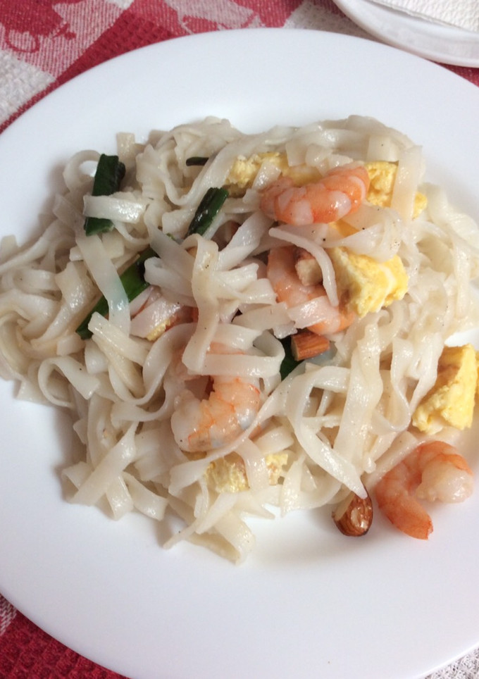 Una foto de Fideos de arroz thai