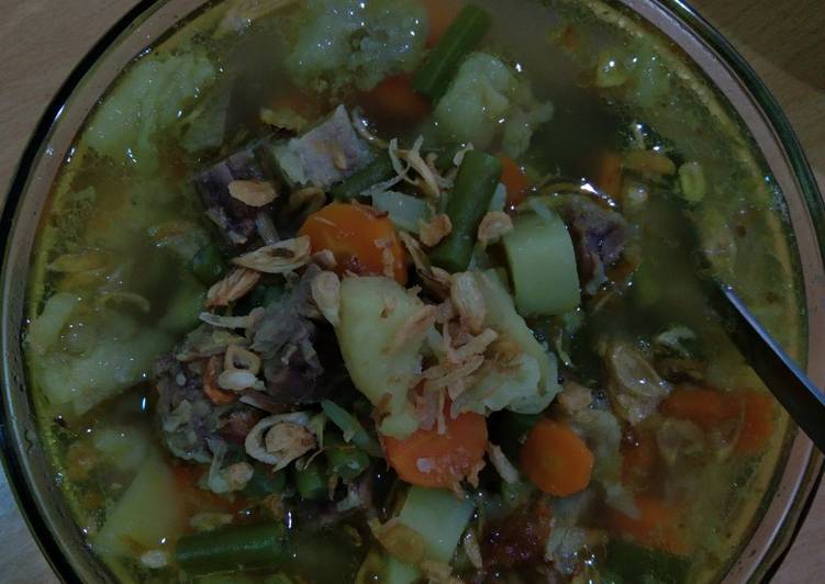 Langkah Mudah untuk Menyiapkan Sup daging iga jando yang Enak Banget