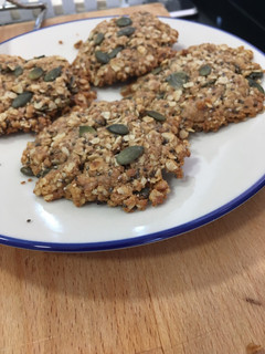 Una foto de Galletas de avena y semillas