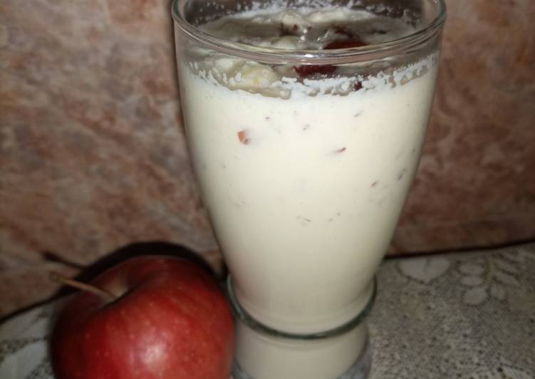 Recipe of Speedy Apple Milkshake