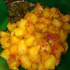รูปของ Sambal goreng kentang