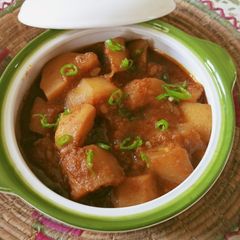A picture of Lauki ka Salan (Bottle gourd Gravy).