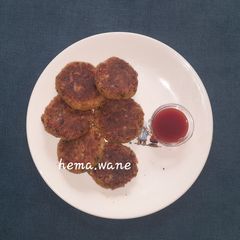A picture of Paneer sprouts tikki.
