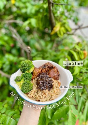 Hình của món Mì Somen Sườn Sốt Mận Đen.