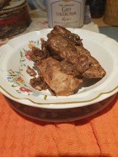 Una foto de Pollo en salsa nogada