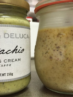 A picture of Super Easy Pistachio Cream D&D Style.