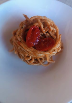 Foto di Spaghetti freschi con pesto alla trapanese