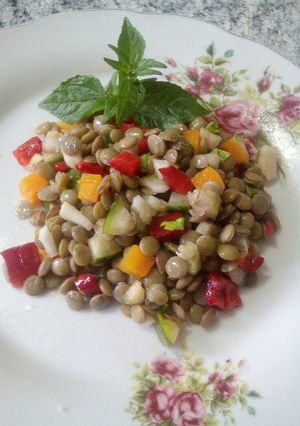 Una foto de Ensalada fresca de lentejas