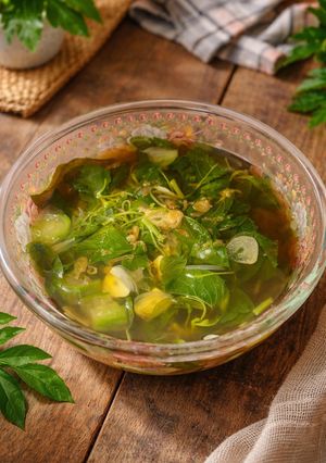 Foto resep Sayur Bening Bayam & Oyong