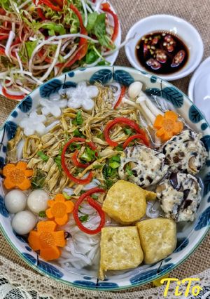 Hình của món Bún mọc chay.
