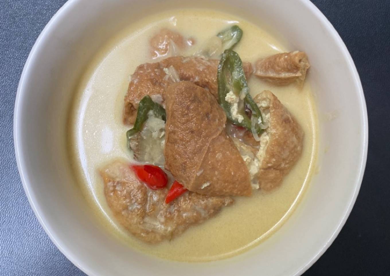 Tahu Coklat kuah santan simple