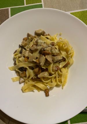 Foto di Tagliatelle ai funghi porcini e finferli