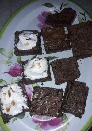 Una foto de Brownie con cacao y manteca