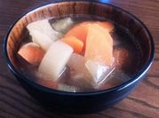 A picture of basic clear soup