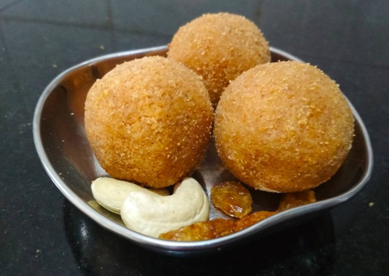 Shengoli Laddu