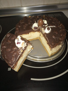 Una foto de Tarta dos chocolates fácil