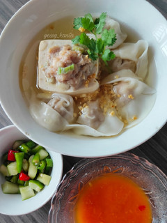 Foto resep Pangsit Kuah & Tahu bakso